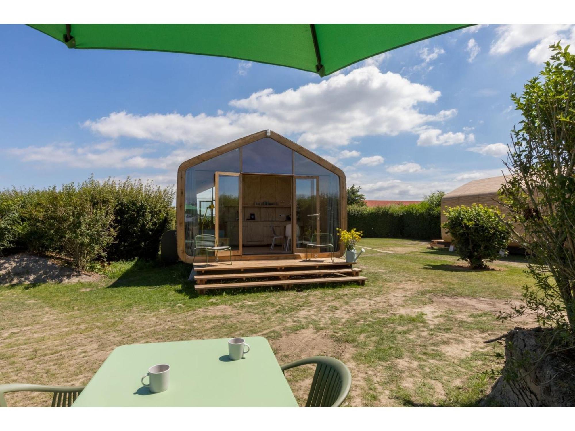 Superb Apartment Near The Beach In Vrouwenpolder Exterior foto