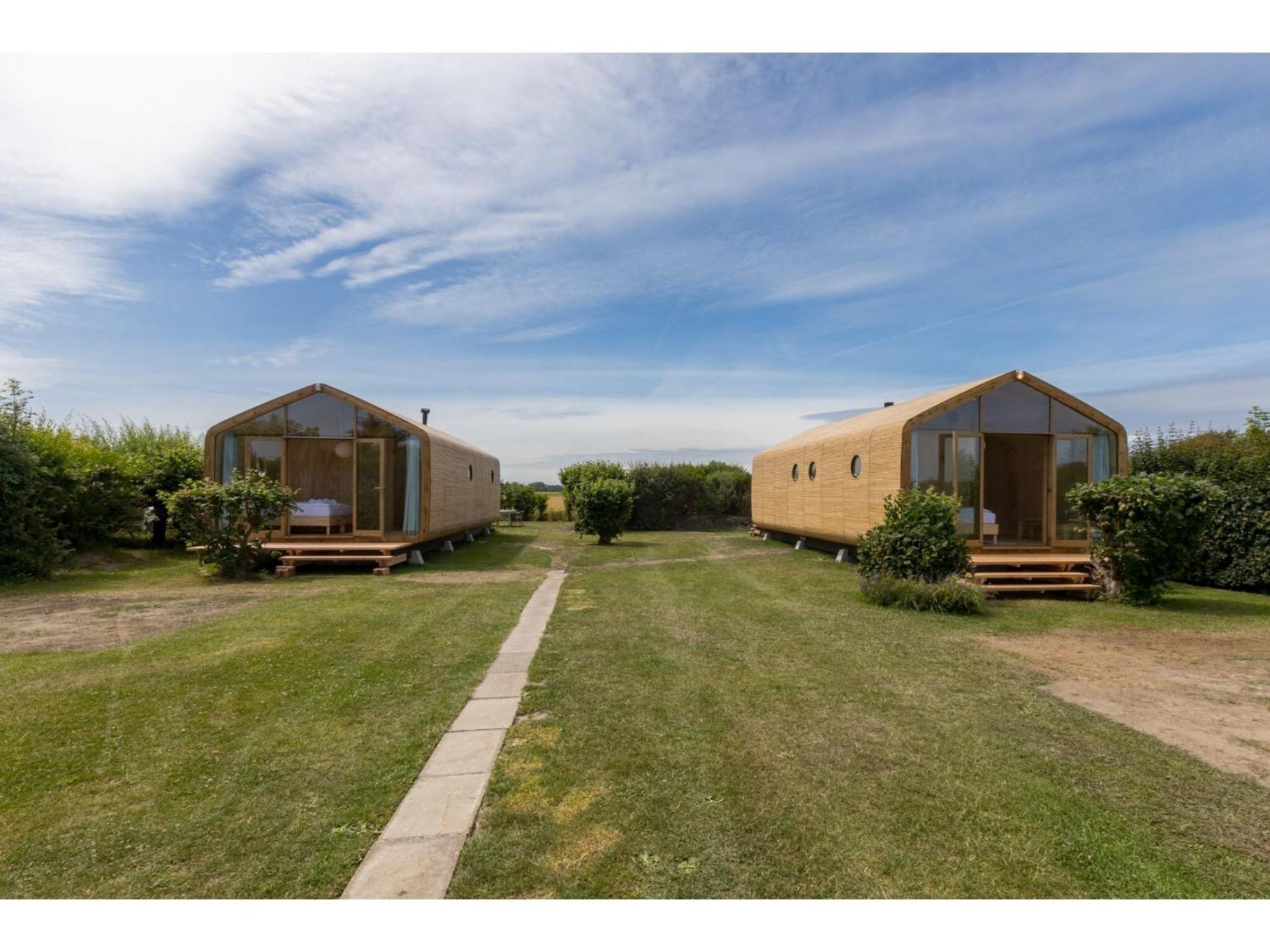 Superb Apartment Near The Beach In Vrouwenpolder Exterior foto